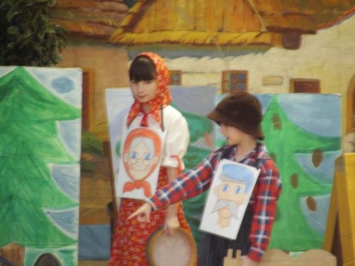 Hraje celá dědina aneb S veselou myslí na nesmysly. - 18.3.2006